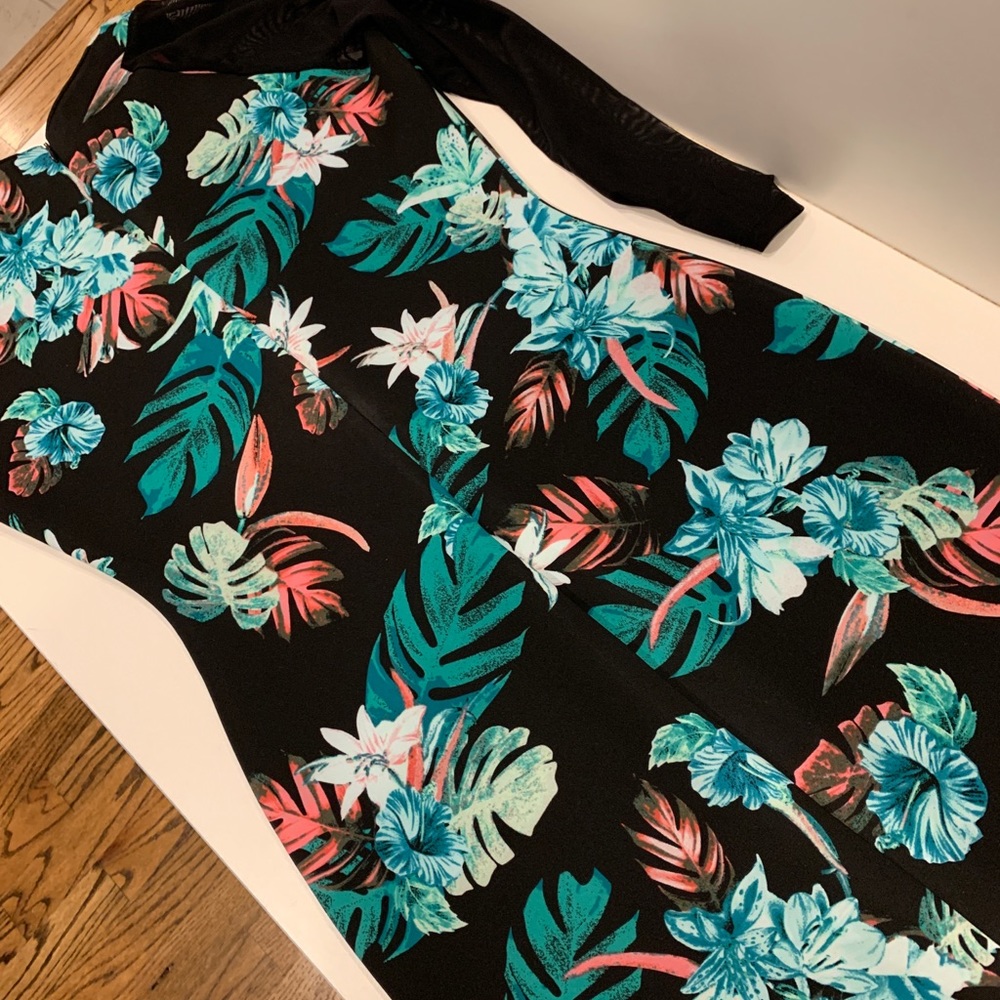 Cocktail dress - Picture 5 of 8